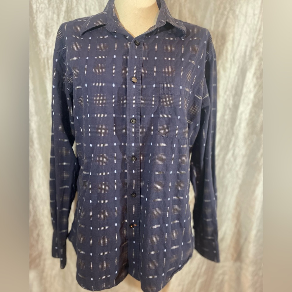 nyne (new you new energy) button down women’s 50s single shirt L